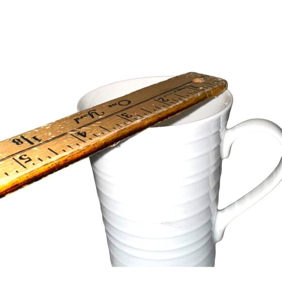 Mikasa Swirl White Bone China Mug Dishwasher & Microwave Safe 18 Oz - Picture 4 of 4